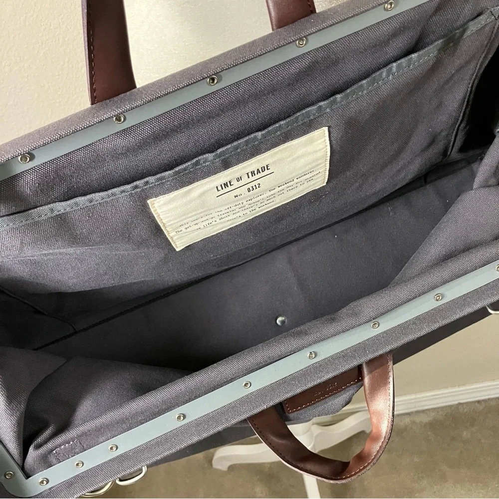 LINE OF TRADE Weekender XL Duffle Rugged Canvas Travel Bag Tote Leather Trim